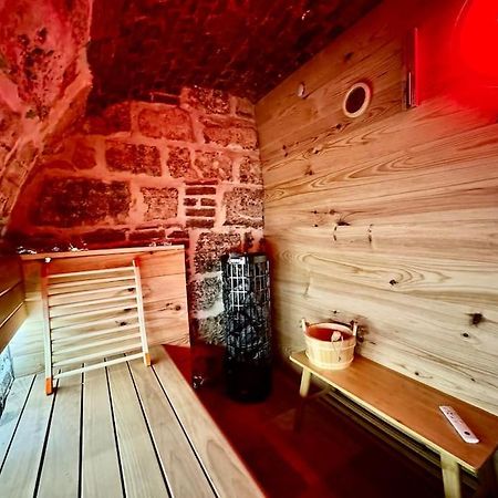 Sauna & Balneo Au Coeur De Ρουέν Εξωτερικό φωτογραφία
