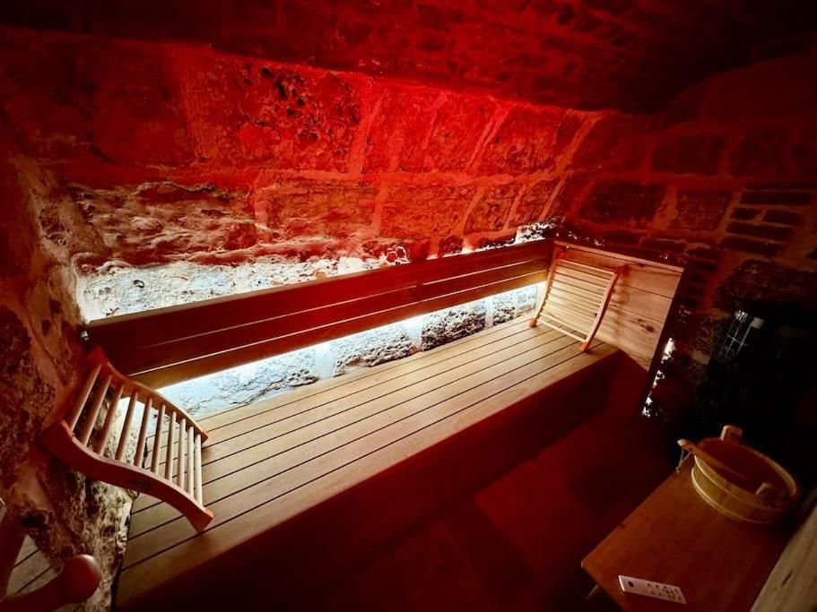 Sauna & Balneo Au Coeur De Ρουέν Εξωτερικό φωτογραφία