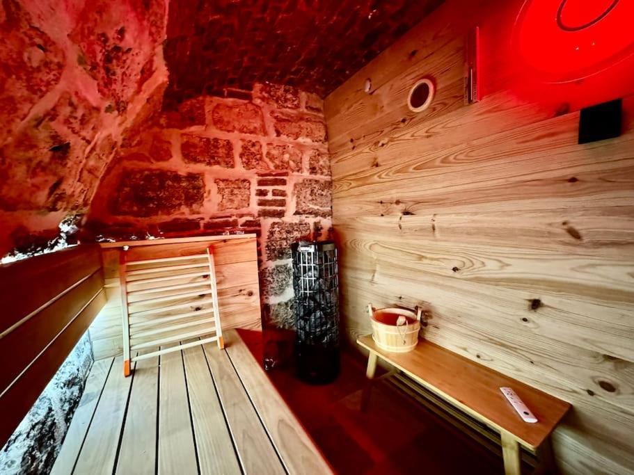 Sauna & Balneo Au Coeur De Ρουέν Εξωτερικό φωτογραφία
